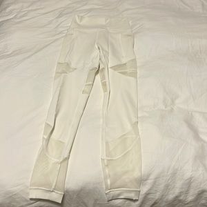 Lululemon 7/8 white mesh legging
